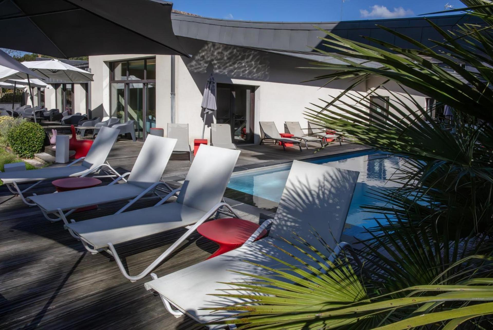 L'Aubiniere Hotel Restaurant & Spa Saint-Ouen-les-Vignes Exterior photo